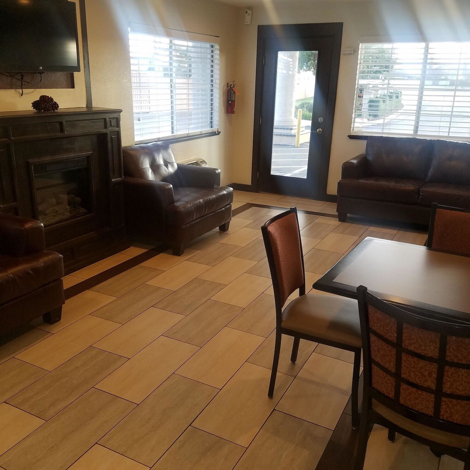 Surestay Hotel By Best Western Hollister Luaran gambar